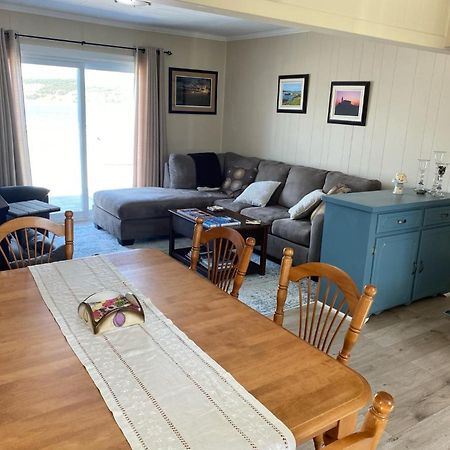 Rocky Harbour Oceanfront Villa Eksteriør billede