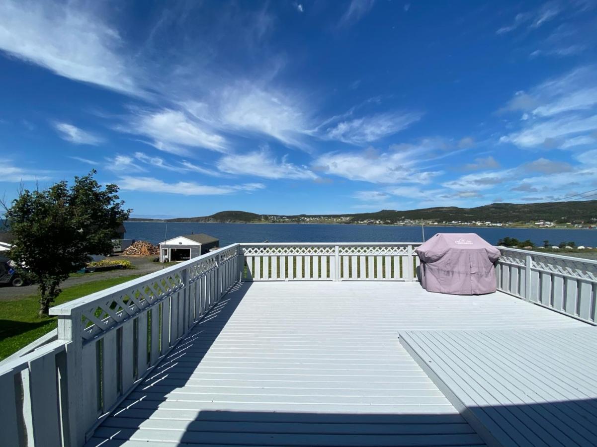 Rocky Harbour Oceanfront Villa Eksteriør billede