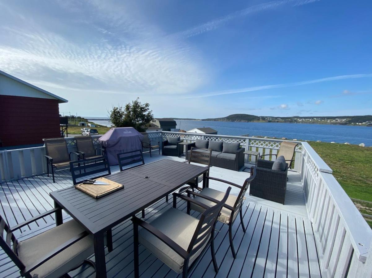 Rocky Harbour Oceanfront Villa Eksteriør billede